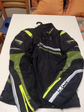 Casco moto, guantes y bolsa