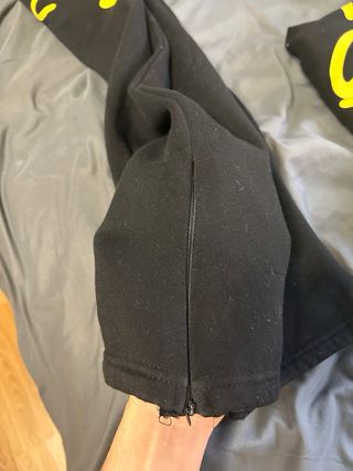 Conjunto Syna World Negro y Amarillo