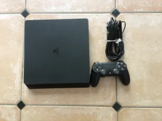 PS4 (PlayStation 4) Negra