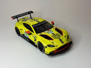 Coche Slot Carrera Aston Martin Vantage GTE