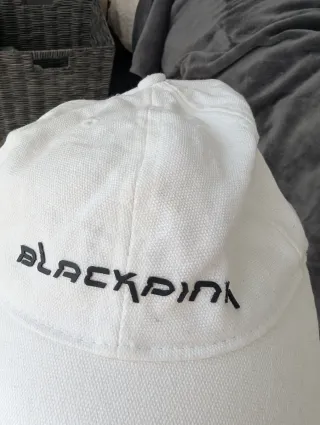 Gorra BLACKPINK blanca