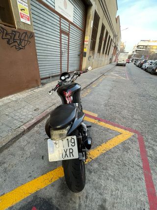 Hyosung Comet GT 125/250 Naked Negra