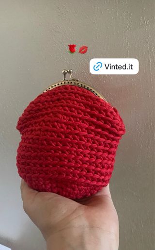 Portamonete uncinetto rosso