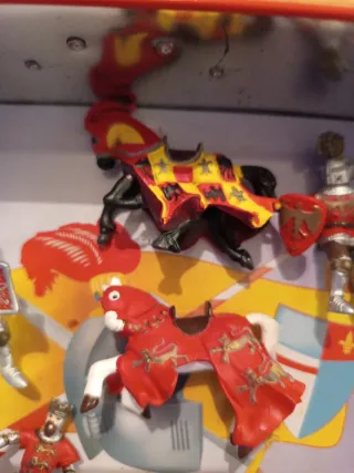 Caja Metálica Papo Caballeros