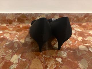 Zapatos de tacón Lanvin Paris negros únicos