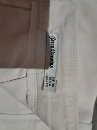 Falda pantalón blanca con botones