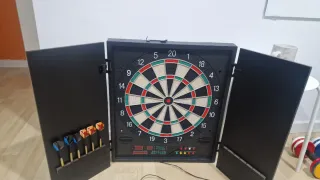 Diana Electrónica con Puertas y Dardos