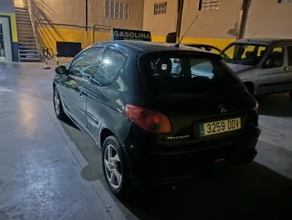 Peugeot 206 2004
