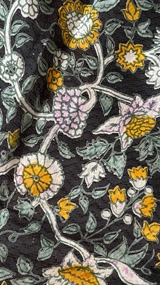 Mantoncillo antiguo seda adamascada negro/amarillo