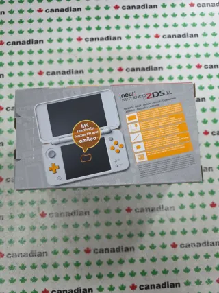 Nintendo 2DS XL Blanca y Naranja