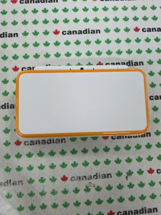 Nintendo 2DS XL Blanca y Naranja