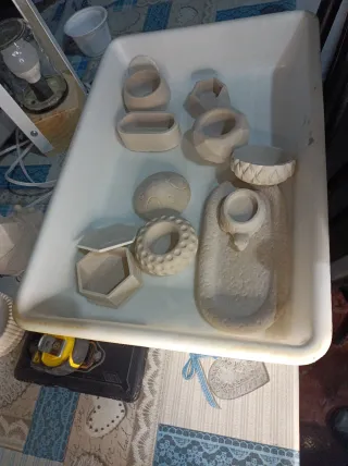 Portavelas o maceta de cemento