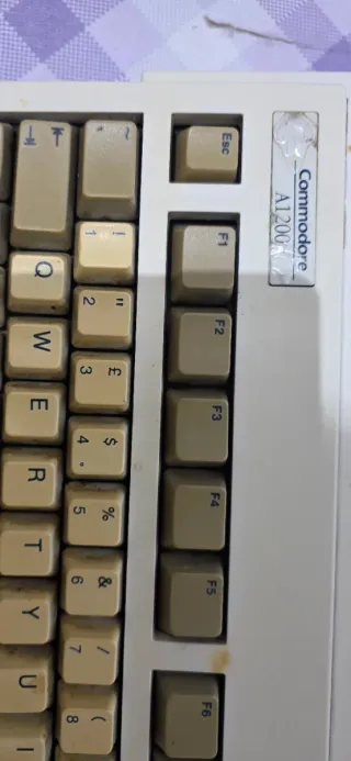 Commodore Amiga 1200 Beige