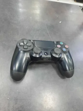 Consola PS4 Slim 1TB Negra