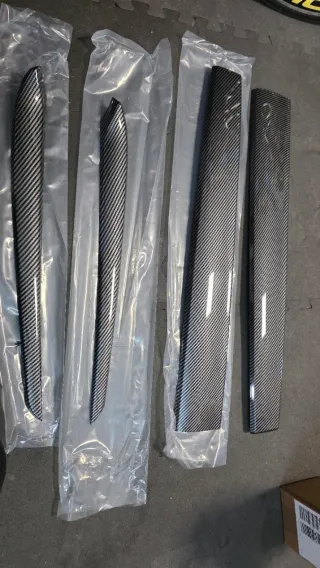 Covers tablie do tesla Model Y