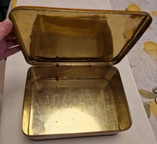 Antigua caja de lata "Galletas Rodríguez" Reus