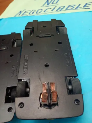 Lote precio por 2 Audi R8 Scalextric 1:32 Analógic