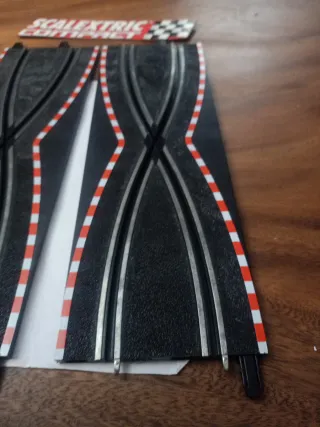 Lote 2 Cruces Scalextric Compact