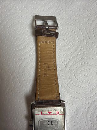 Reloj Lotus Marrón y Plateado