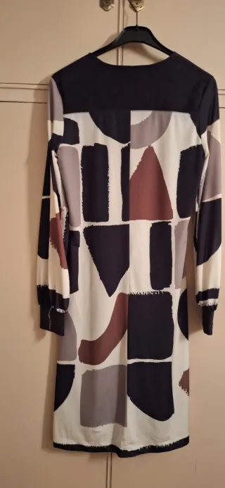 Vestido midi estampado multicolor