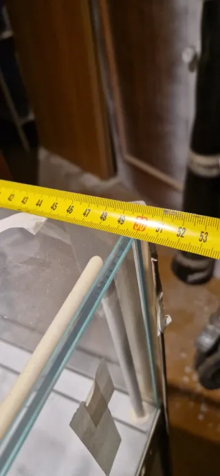 Vitrina de cristal y metal