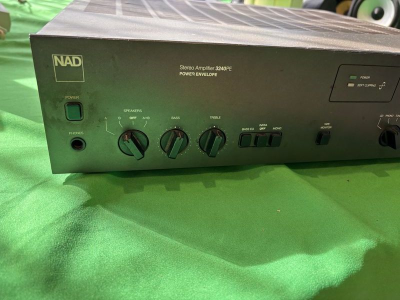 Amplificador NAD 3240PE Stereo