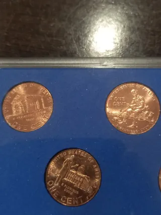 Lote 4 Monedas 1 Centavo Conmemorativas 2009