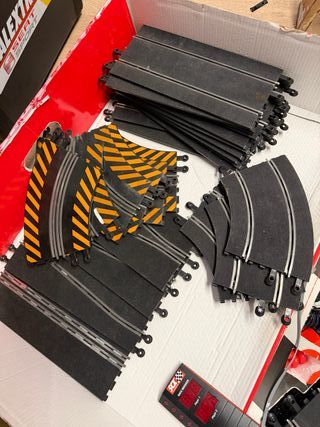 Circuito + pistas Scalextric SCX Ninco Fly