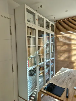 Estantería Billy Ikea con puertas Oxberg