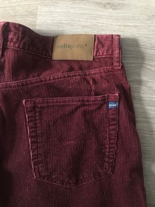 Pantalón Pana Celio Talla 40/32 Burdeos
