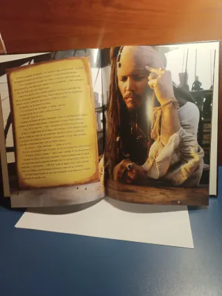 Piratas del Caribe. En el fin del mundo.