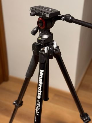 Trípode Manfrotto + Regalo