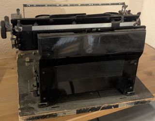 Máquina de escribir antigua ORCA