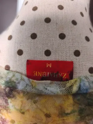 Blusa encaje transparente multicolor talla  M