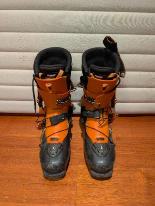 Botas Esquí Travesía Atomic Backland Carbon