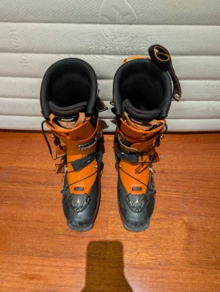 Botas Esquí Travesía Atomic Backland Carbon