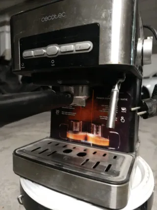 Cafetera Cecotec Espresso 20 Matic