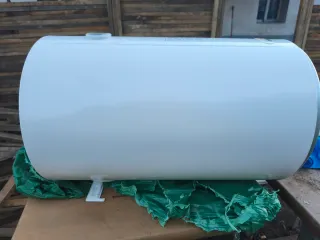 Termo de agua blanco