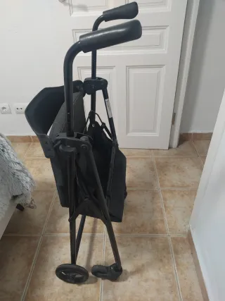 Andador Silla Plegable con Bolso