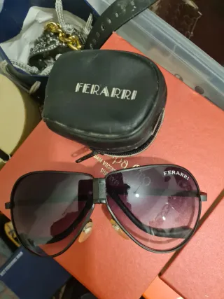 Funda Gafas Ferrari Negra