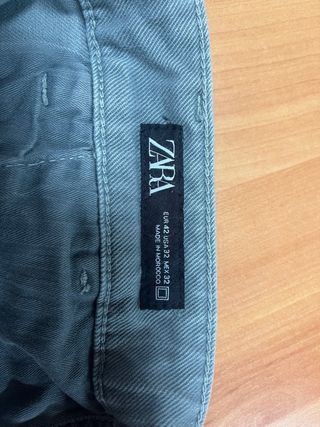 Pantalón corto hombre gris, talla 42