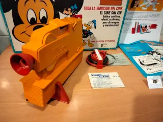 Proyector Cinexin 8mm W. Disney Completo Funciona.
