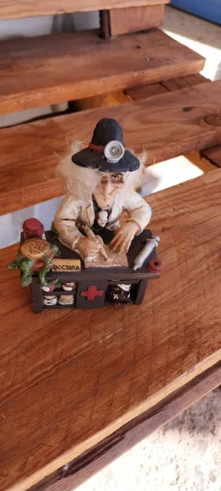 Figuras de Brujas Decorativas