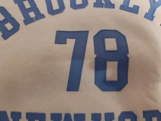 Sudadera Stradivarius Brooklyn 78 New York Talla S