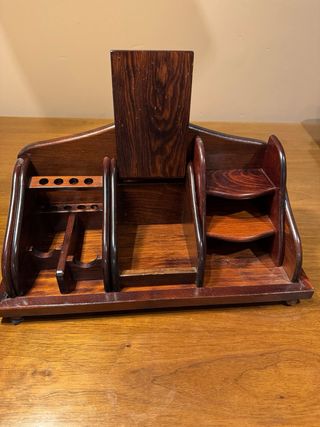 Elegante escritorio de madera de lujo