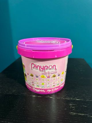 Pinypon cubo contenedor con muñecas