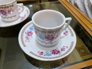 Tazze da caffè vintage floreali