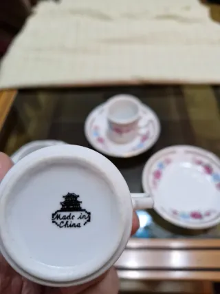 Tazze da caffè vintage floreali