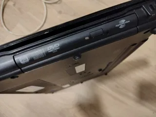 Portátil HP Compaq 610 (HP 250 g3 Celerón)