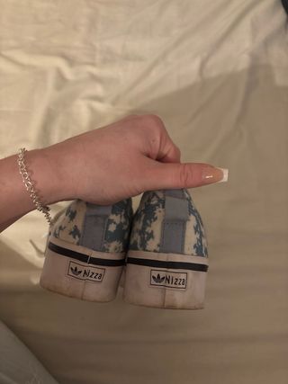 Adidas Nizza Zapatillas Estampado Azul y Blanco